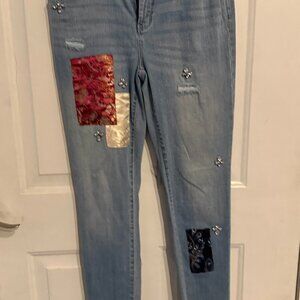 So Slimming Girlfriend Slim Leg Ankle Jeans